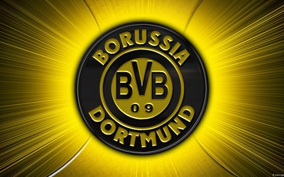 HK体育焦点-劳塔罗抢点头球破门